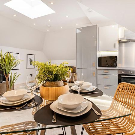 Stylish Apartments London Near Wembley Stadium ภายนอก รูปภาพ