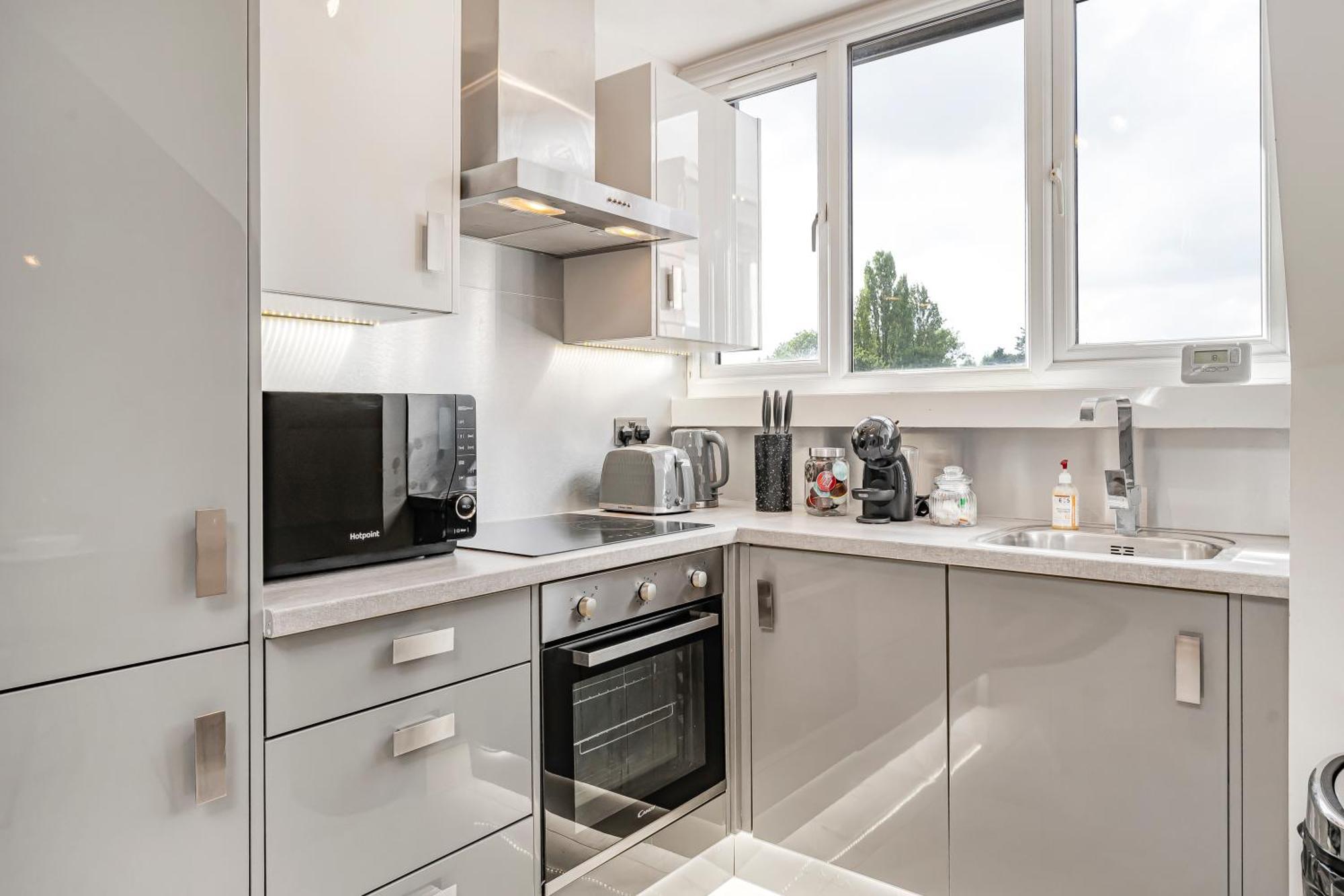 Stylish Apartments London Near Wembley Stadium ภายนอก รูปภาพ
