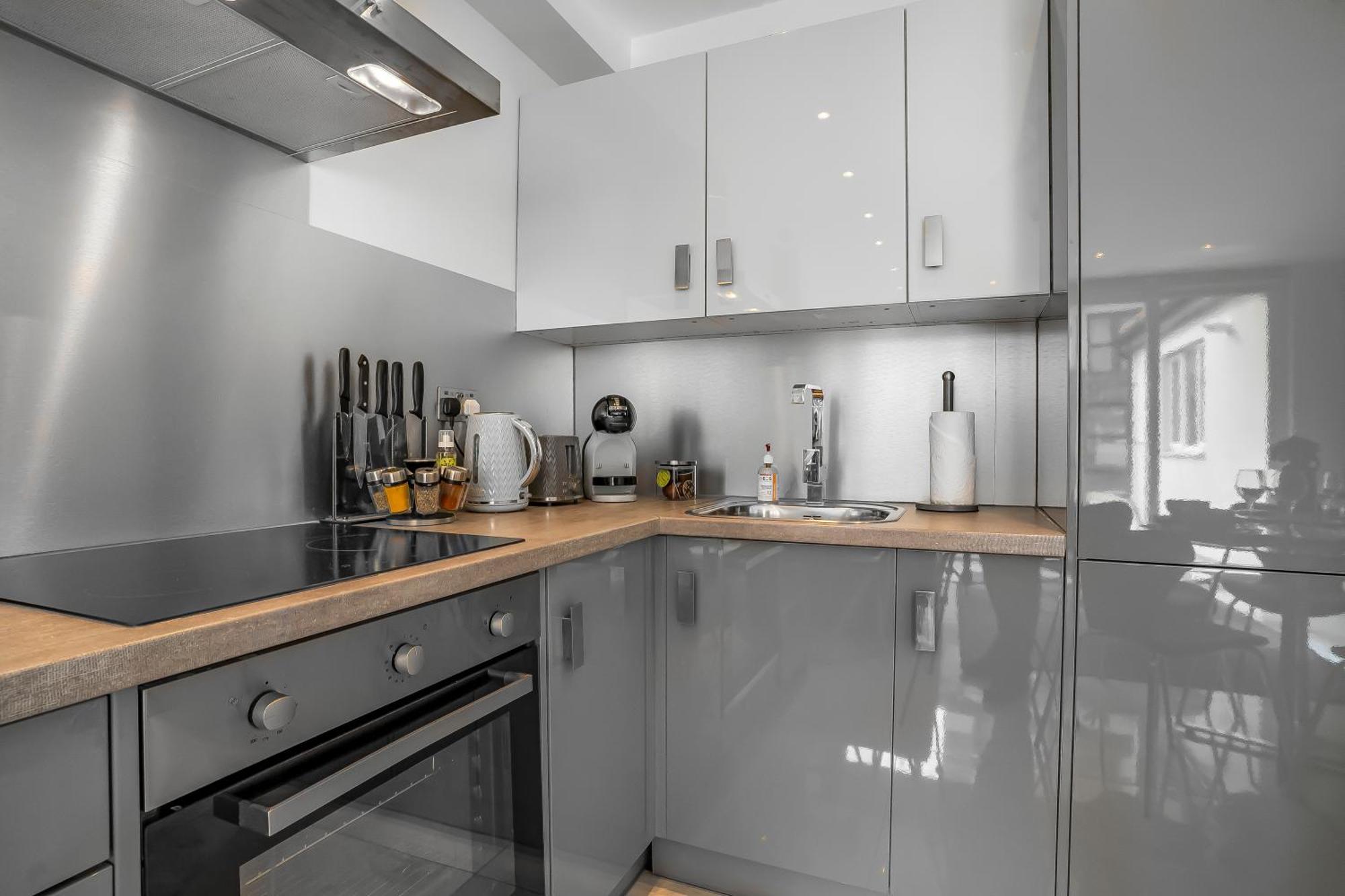 Stylish Apartments London Near Wembley Stadium ภายนอก รูปภาพ